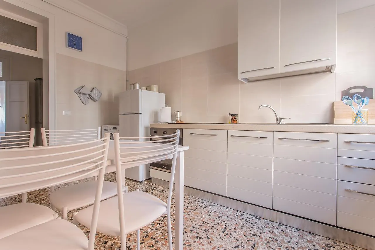 Ca Paola Lido Di Venezia Apartment 0*,  Italy